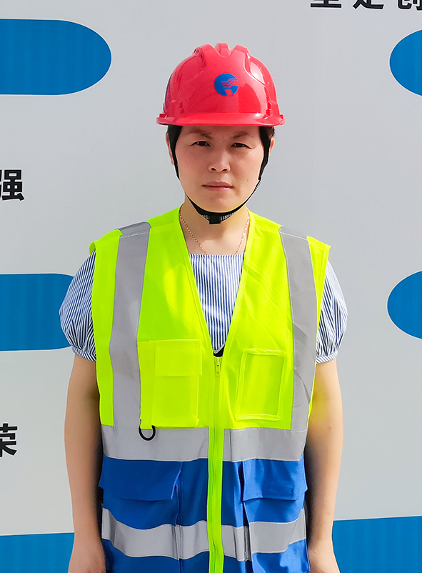 柔肩擔資料重任 無私帶資料新人